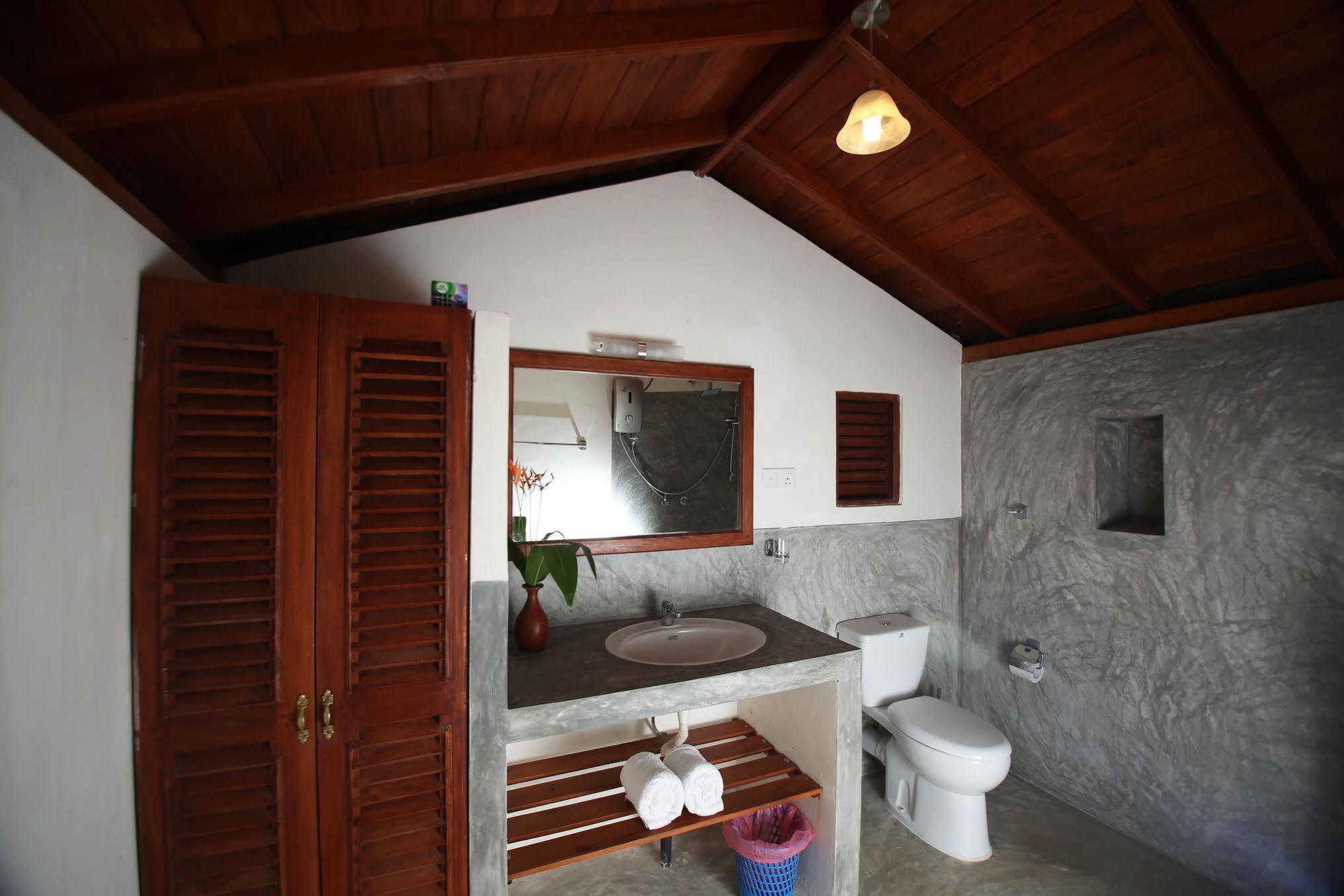 Summer Dew Villa Талпе Экстерьер фото