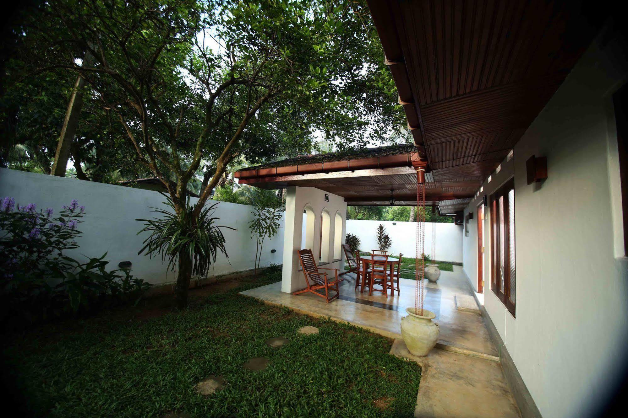 Summer Dew Villa Талпе Экстерьер фото